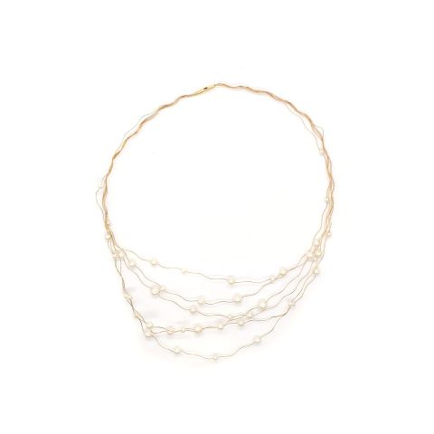 Collier en or 18K fligrané avec perles de culture, poids 9g.