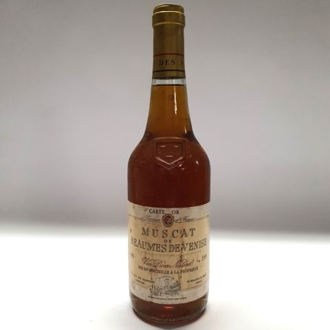 Bouteille de Muscat des Beaumes-de-Venise, Cave des vignerons, millésime 1989