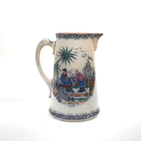 Pichet en faïence Villeroy & Boch, scène chinoise polychrome, milieu XIXe siècle