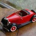 Voiture 1/18