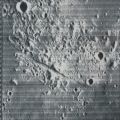 NASA Vue de la surface lunaire par la sonde Lunar Orbiter le 6 octobre 1966