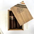 Cigares Magnum 50 H. Upmann 2005 : Édition limitée, boîte d'origine, parfait état