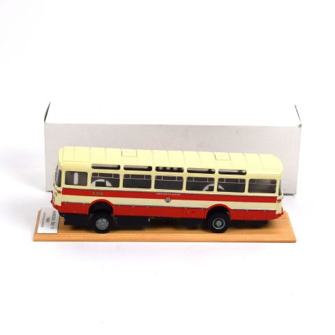 Modèle réduit Karosa SM 11 de 1980, Czechoslovakia, boîte d'origine, état usé