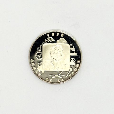 Ensemble de 20 francs 1933 et médaille ONU Année des femmes 1975