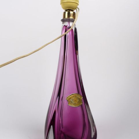 Pied de lampe en cristal rose Val Saint Lambert, années 50/60, 34 cm