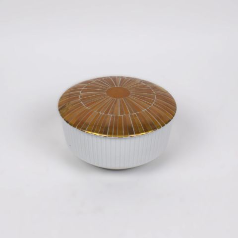 Bonbonnière en porcelaine design Tapio Wirkkala, ligne modulation, 8 cm de hauteur