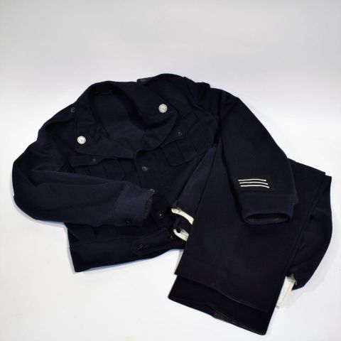 Ensemble Battle-Dress de protection civile, années 60, 3 galons et écussons métalliques