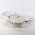 Service en porcelaine Rosenthal Goldina : 16 assiettes plates et accessoires variés