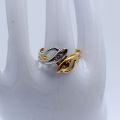 Bague Toi & Moi en or 18ct, serpents avec diamant et rubis. Taille 52
