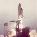 Start des Space Shuttle Columbia vor Cape Canaveral, Florida - Chromogener Oldtimer-Abzug
