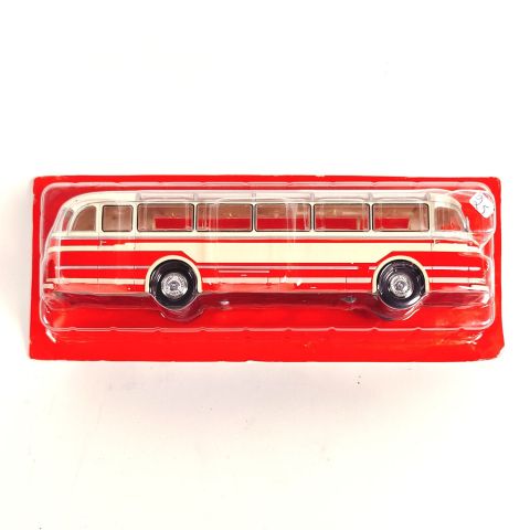 BUS Rouge "Büssing" Hachette Collections : modèle rare en bon état à saisir