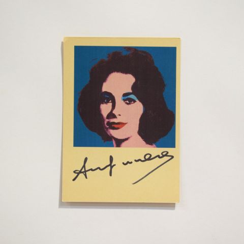 Carte postale d'A. Warhol : Femme brune, octobre 1979, signée, 11 x 15 cm