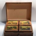 Boite à jeux ancienne en bois peint