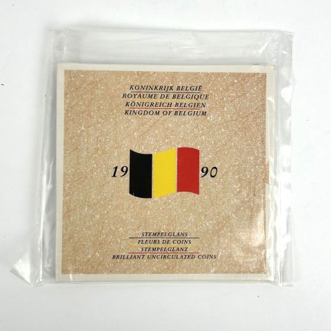 Coffret Fleur de Coin Belgique : 10 valeurs et médaille commémorative de Waterloo