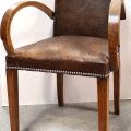 Fauteuil Bridge en bois avec assise en cuir, dimensions 86 x 60 x 43 cm