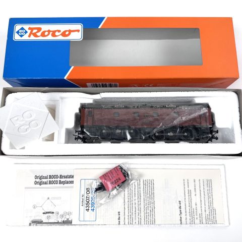Locomotive électrique Be 4/6 SBB, état neuf avec boîte et accessoires inclus