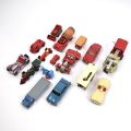 Set von 16 Miniaturautos verschiedener Marken: CORGY, MÄRKLIN, LESNEY und andere.