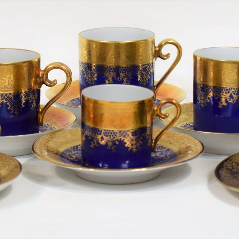 Ensemble de 9 tasses à moka