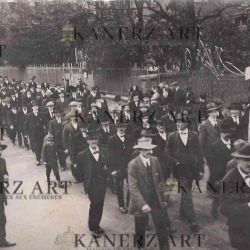 2 identical photo cards of a parade in Dudelange, ca 1910