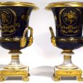 Paire de vases Médicis