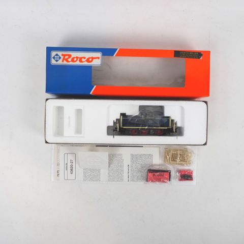 Locomotive diesel "Em3/3 260 749-7" BLS, état neuf avec accessoires et notice