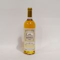 Flasche Château de Myrat, Grand Cru Classé Sauternes 2015, perfektes Niveau