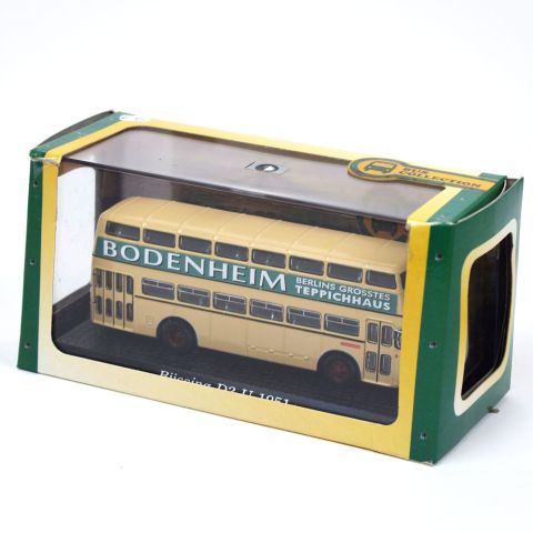 BUS à deux étages ''Büssing'' en boîte, état neuf, modèle 2010