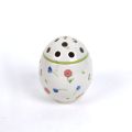 Pique-fleurs en porcelaine blanche Villeroy & Boch avec décor floral élégant