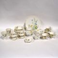 Ensemble Villeroy & Boch MY GARDEN : assiettes, tasses, théière et plus