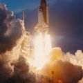 Décollage spectaculaire de la navette Atlantis en novembre 1995, tirage original