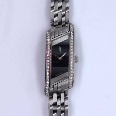 Montre femme Yves Saint Laurent Rive Gauche en acier et diamants, mouvement à quartz