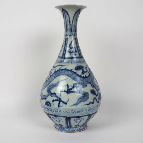 Vase Ming en porcelaine bleue et blanche, 33 cm, avec défaut de cuisson