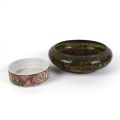 Bol en émail cloisonné chinois et coupelle en porcelaine, seconde moitié XXe siècle
