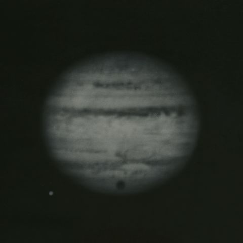 NASA Rare photographie de la planète JUPITER en lumière rouge