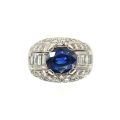 18K white gold, 4.30ct sapphire and sparkling diamond tonneau ring