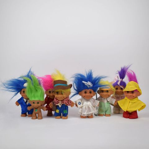 Lot de 15 figurines Trolls des années 1990 en bon état