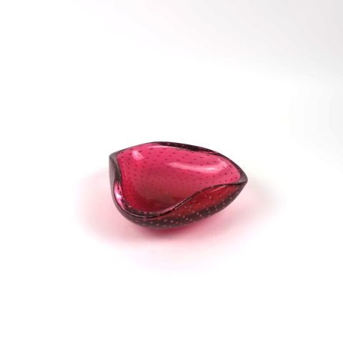 Vide poche triangulaire en verre soufflé de Murano, inclusions de bulles, TBEG