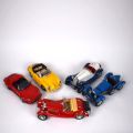 Sammlung von 5 Miniaturautos im verkleinerten Maßstab 1/18 Prestige