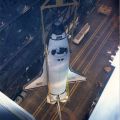 Vorbereitung der Mission STS-27: Positionierung des Space Shuttle Atlantis