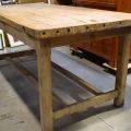 Table rustique en bois avec plateau 200x95 cm et hauteur 85 cm