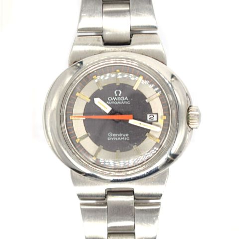 Montre Omega Genève Dynamic automatique en acier avec cadran gris lumineux