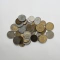 About 40 common Spanish coins from the 20th century to discover