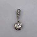 Pendentif en platine avec diamant central 1,45ct et certificat HRDAntwerp
