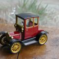 Voiture 1/18
