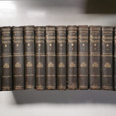 Édition illustrée des Mille et Une Nuits par Richard Burton, 12 volumes complets