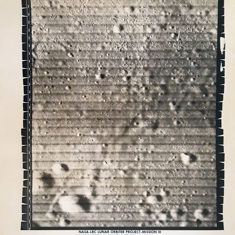 NASA LUNAR ORBITER. Première cartographie photographique humaine de la Lune