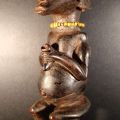 Statuette Fang en terre cuite, symbole de guerriers et traditions ancestrales