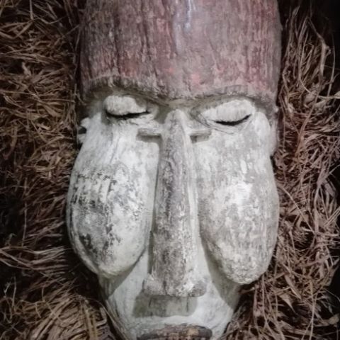 Masque Yaka du Nigéria : Chef-d'oeuvre hiérarchique et autoritaire de 65CM