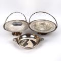 Lot de trois coupes en argent et métal argenté, poinçons anglais