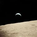 (NASA. RARE. GRAND FORMAT. LEVER DE TERRE. APOLLO 17 ) Mission Apollo 17. Superbe lever de Terre